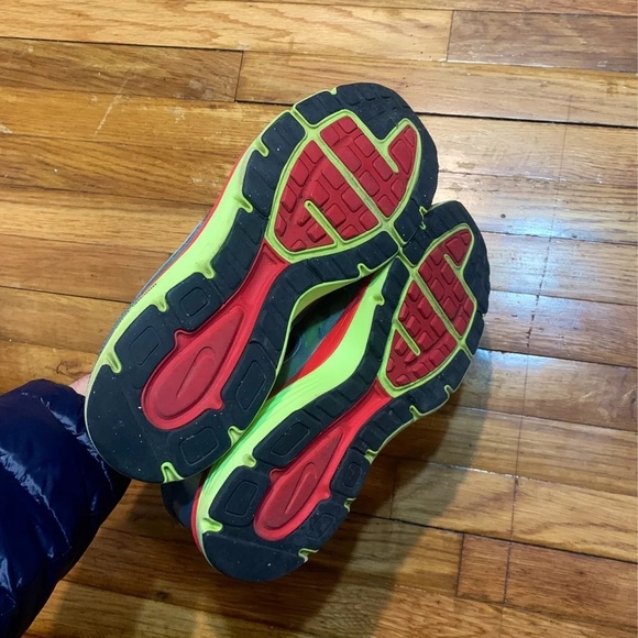 Nike dual fusion athletic shoes - Picture 4 of 4